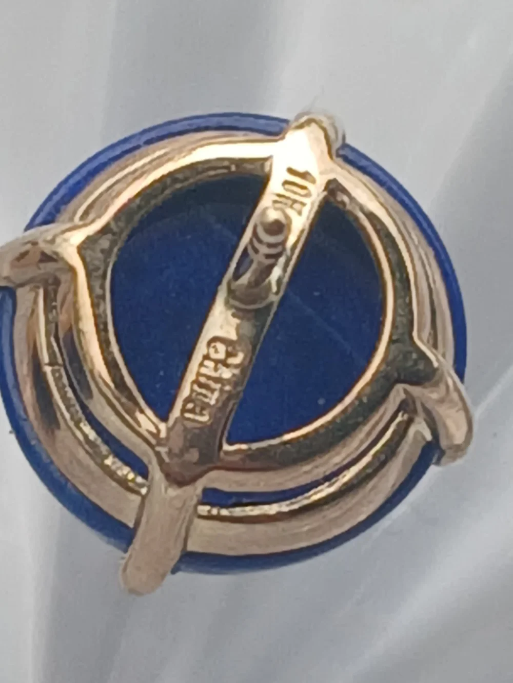N/A classic gold